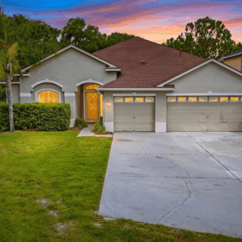 11901 NORTHUMBERLAND DR, TAMPA, FL 33626